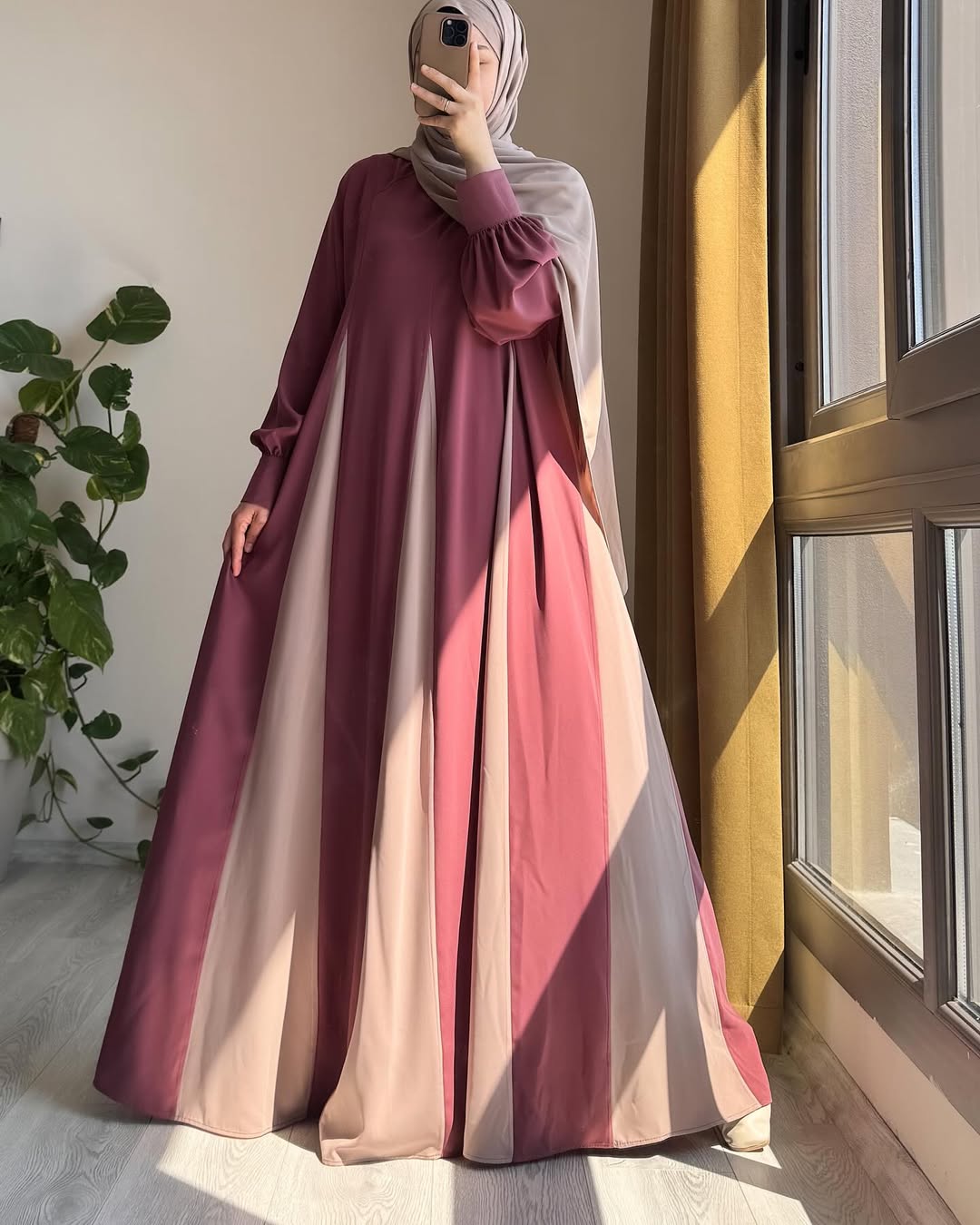 The Abaya of Quiet Elegance