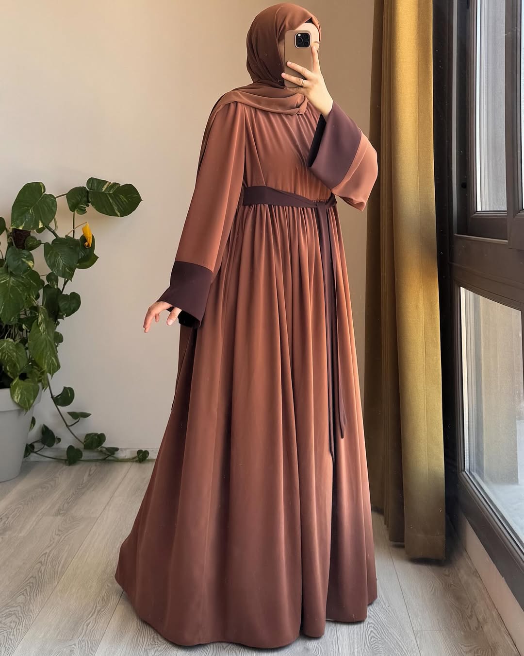 Zomorrod Abaya