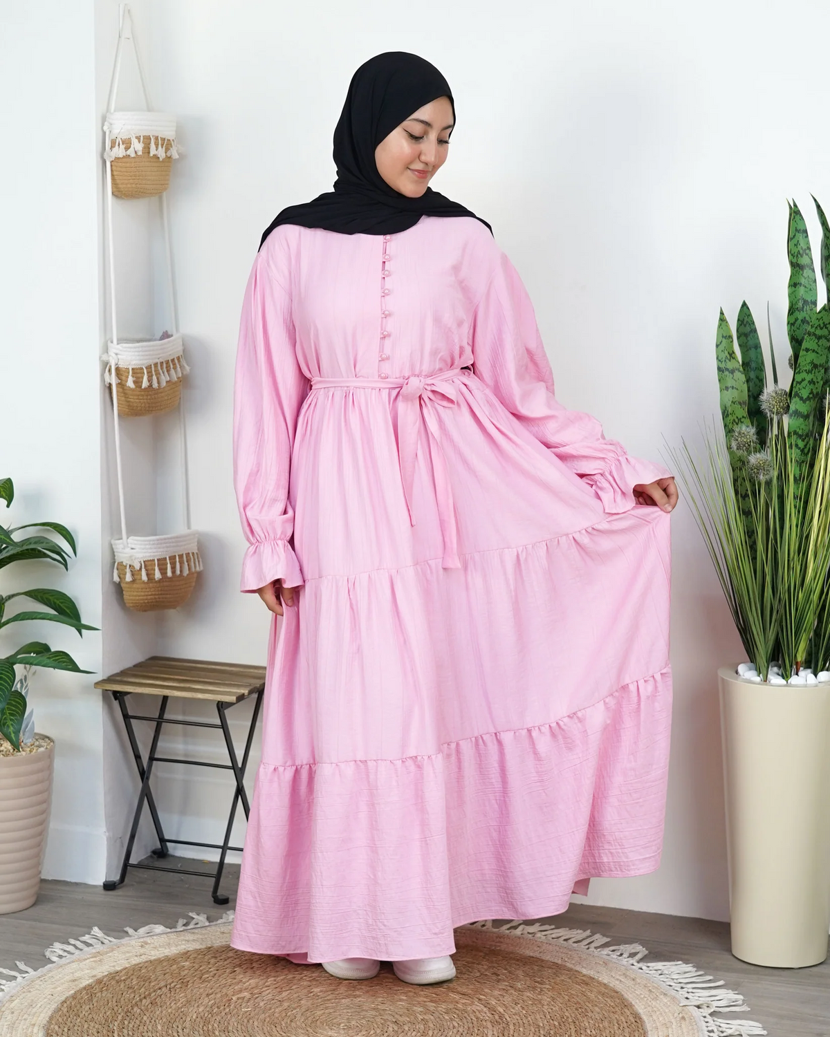 Robe Assia – أناقة محتشمة بلمسة راقية