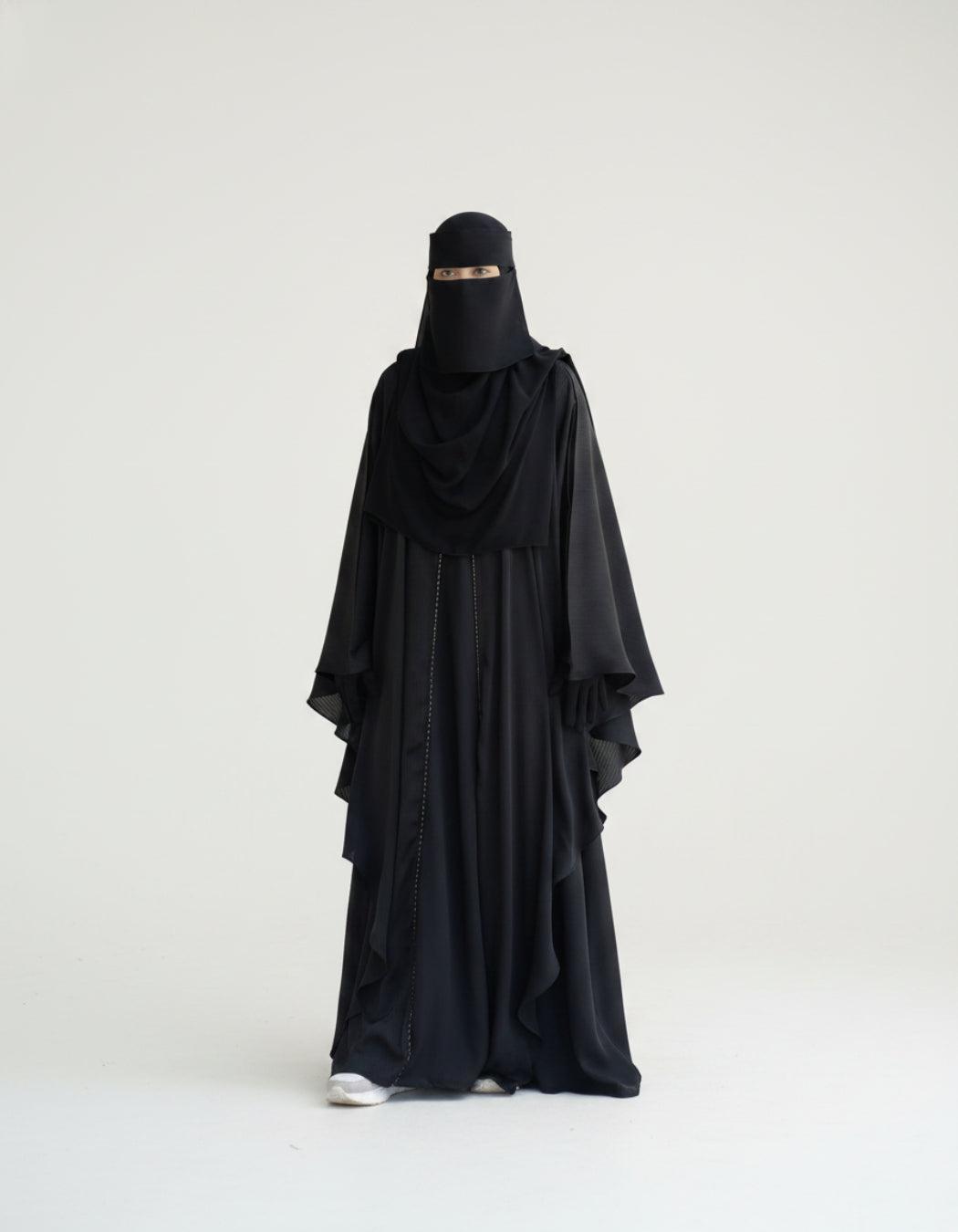  skyeveil.com